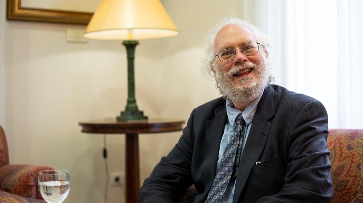 El matemático Peter Shor en la sede de la Fundación BBVA en Bilbao