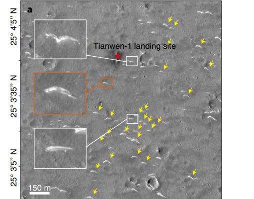 Megaondulaciones de la superficie de Utopia Planitia; arriba, en forma de 'gaviota'; en medio, de media luna; abajo, casi rectas