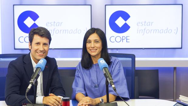 José Luis Pérez y Pilar Cisneros, nuevos presentadores de «Mediodía COPE»