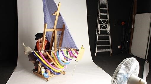 El «selfie» de Iker Serrano muestra las bambalinas de su trabajo