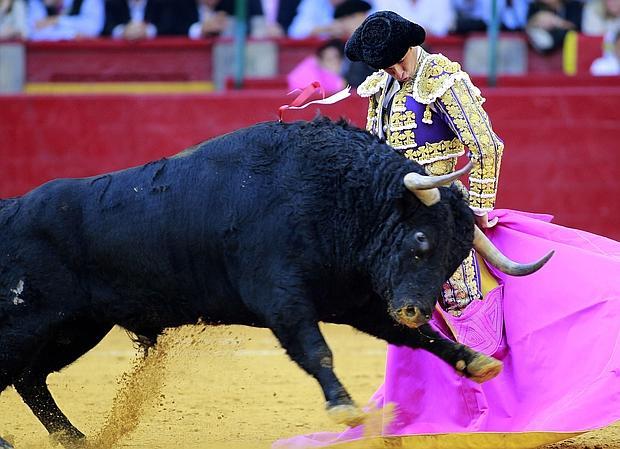 El Juli, en la Feria del Pilar