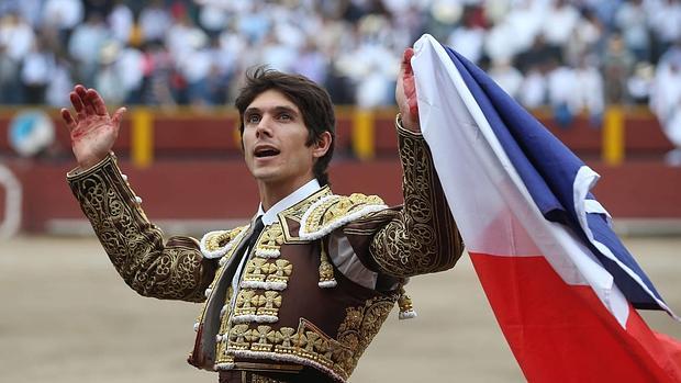 Castella y Simón, triunfo en Lima en el nombre de Francia