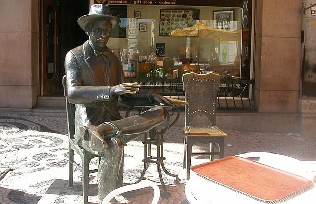 El legado de Fernando Pessoa, más vivo que nunca en Lisboa