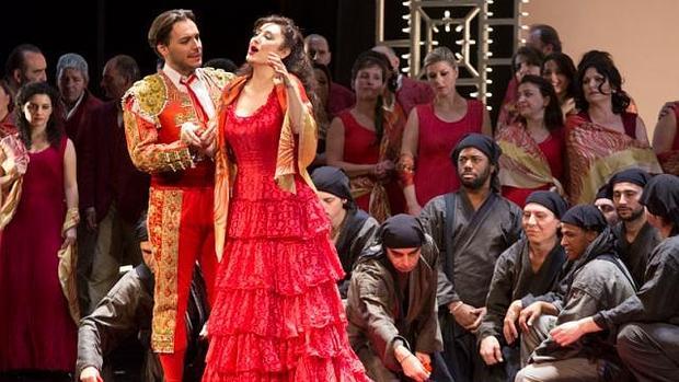 Una «Carmen» con acento español para abrir la temporada del Teatro San Carlo de Nápoles