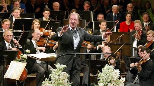 Harnoncourt, en el Concierto de Año Nuevo en 2003