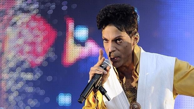 Prince, durante una actuación