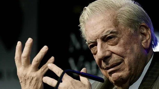 El escritor, premio Nobel de Literatura, Mario Vargas Llosa