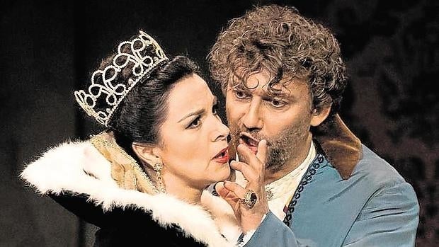 Angela Gheorghiu y Jonas Kaufmann, en «Tosca»