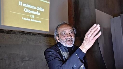 Silvano Vinceti, durante la rueda de prensa