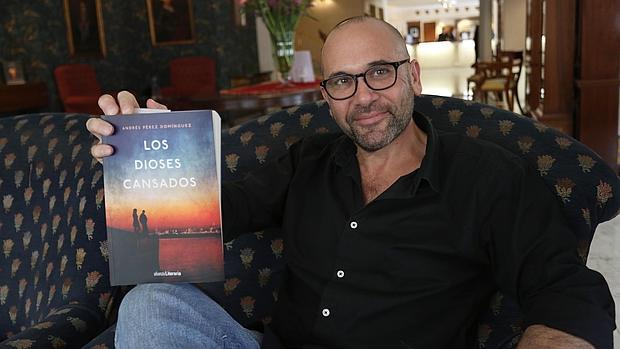 Andrés Pérez Domínguez sitúa en Sevilla su nueva novela