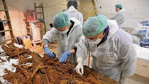 Técnicos buscan los restos de Cervantes