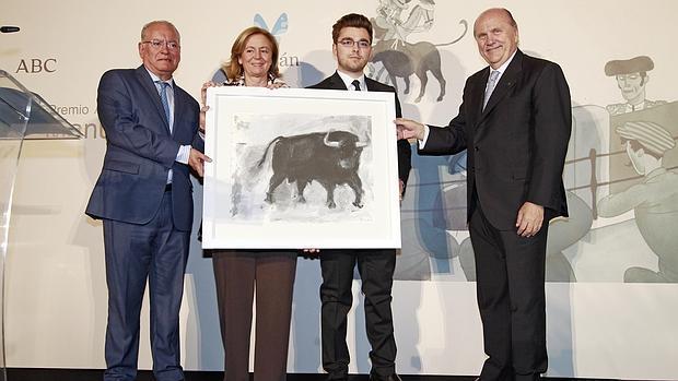 Emotivo homenaje en memoria del periodista Fernando Carrasco