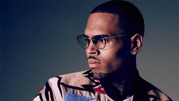 Denuncian a Chris Brown por un tiroteo en 2014