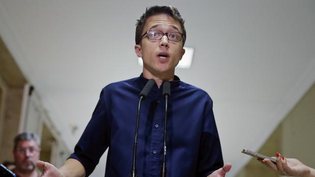 Errejón: «Soy contrario a los toros, pero son una barbaridad los tuits contra el torero y su familia»