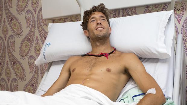 Manuel Escribano, en el hospital tras la grave cogida en Alicante