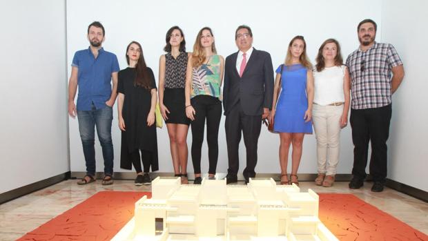 La Fundación Cajasol presenta la muestra «Un lugar en el mundo» en Sevilla