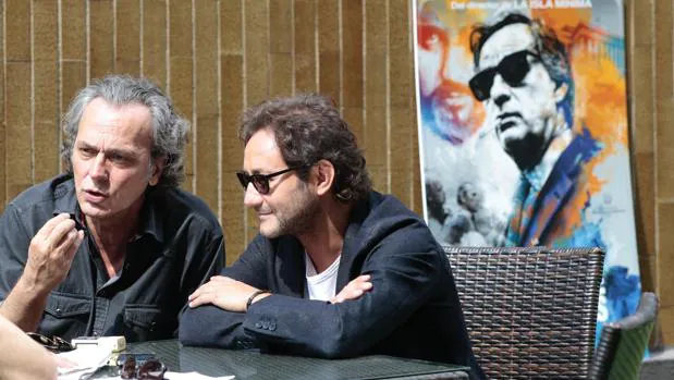 José Coronado y Carlos Santos, protagonistas de «El hombre de las mil caras», de Alberto Rodríguez