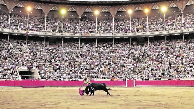 La Monumental de Barcelona, llena hasta la bandera en tarde de toros