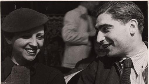 Gerda Taro y Robert Capa