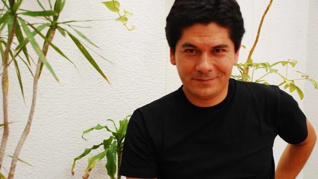 El escritor mexicano Juan Pablo Villalobos