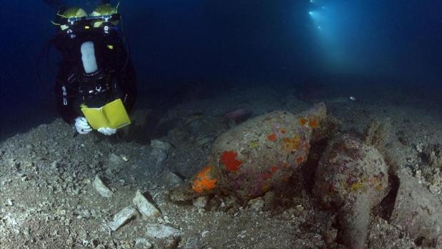 Localizan un barco romano a 40 metros de profundidad junto Sant Feliu de Guíxols