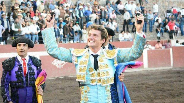 Lama de Góngora corta tres orejas en la plaza mexicana de Calvillo