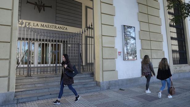 Fachada del Teatro de la Maestranza