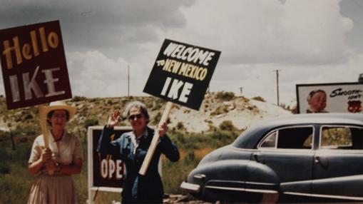 Louise Crane y Victoria Kent, en México