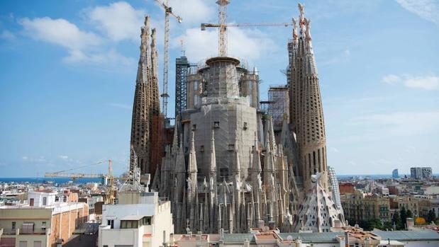 Solo el 6,4% de los visitantes de la Sagrada Familia son españoles