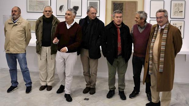 Parte de los artistas de la exposición: Jesús Reina, José Ramón Sierra, el director del CAAC, Alvarez Reyes, Juan Suárez, Ignacio Tovar, Patricio Cabrera y Jacobo Cortines