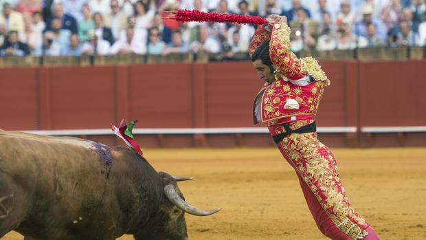 Feria de Abril: Morante, banderillero