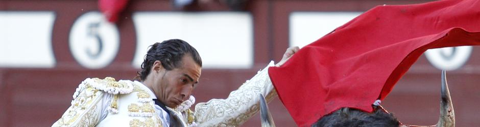 Iván Fandiño en el cuarto toro de Victorino «Bosquimano»