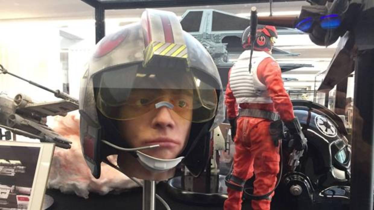 Una cabeza de Luke Skywalker en la colección «Star Wars, Mitos de una Galaxia muy lejana»