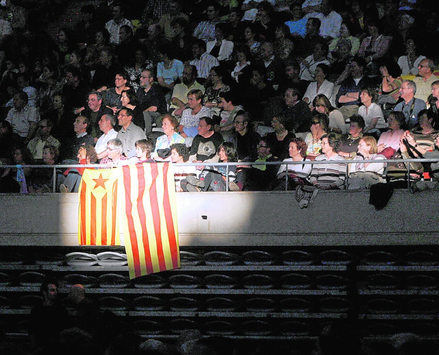 Concierto para reclamar los papeles de Salamanca en el Palau Sant Jordi