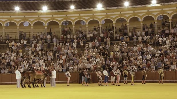 Los sevillanos Rodrigo Pipio y Daniel de la Fuente, en la tercera de promoción de la Maestranza