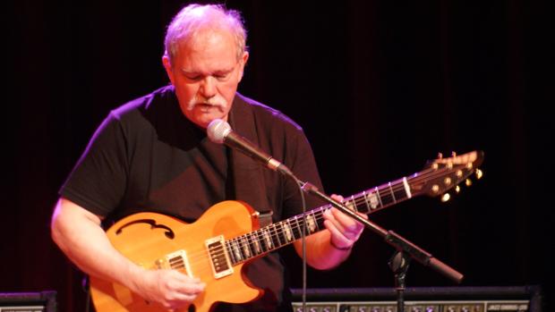 Muere el guitarrista John Abercrombie a los 72 años