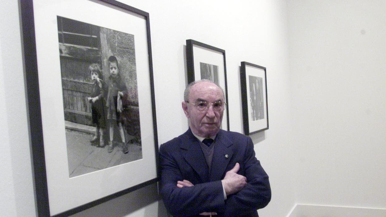 Joan Colom, en una de sus exposiciones