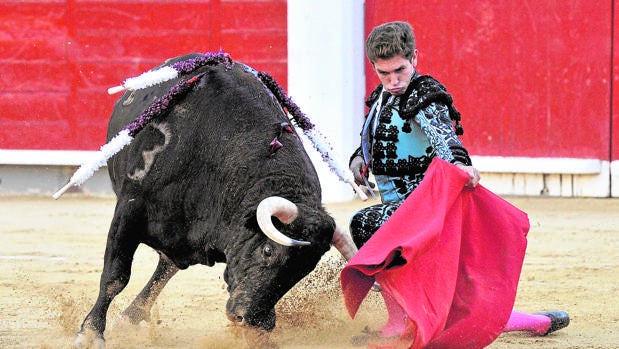 La llama de la juventud de Ginés Marín en Albacete