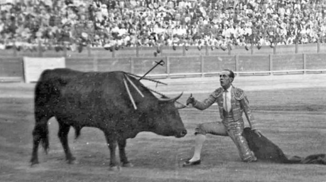 Ignacio Sánchez Mejías en una histórica faena