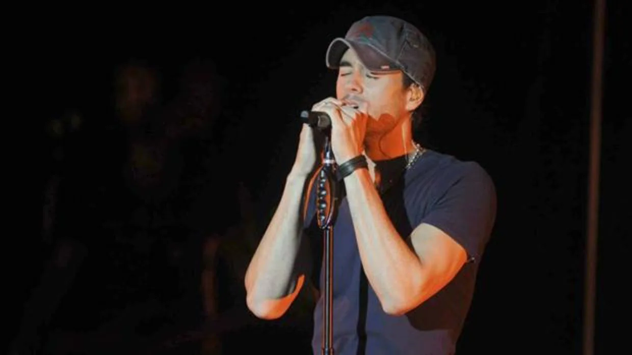 El cantante Enrique Iglesias, durante el concierto