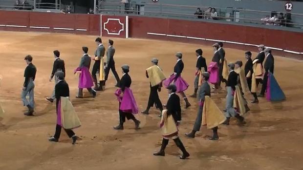 Alienígenas en busca del «Gordo» en la plaza de toros de Vistalegre