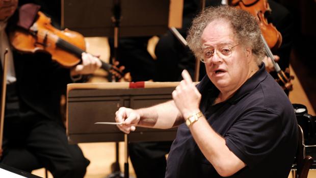 Despiden al director de la Metropolitan Opera, James Levine, tras ser acusado de abuso sexual