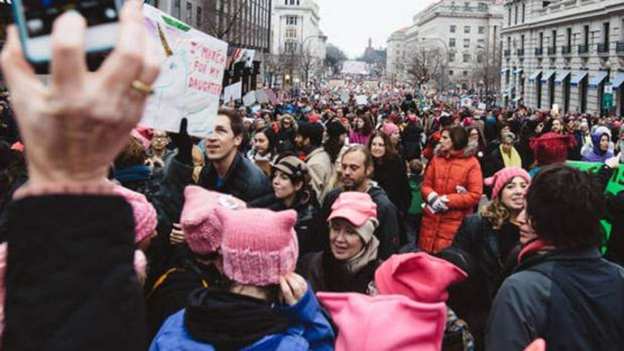 Una imagen de la marcha que protagonizaron miles de mujeres en Washington en enero de 2017