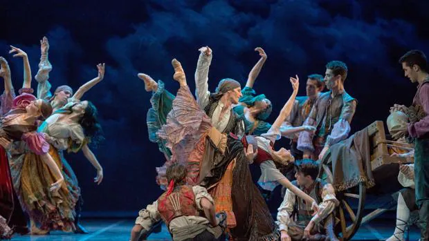 «La Compañía Nacional de Danza necesita un teatro para crecer»