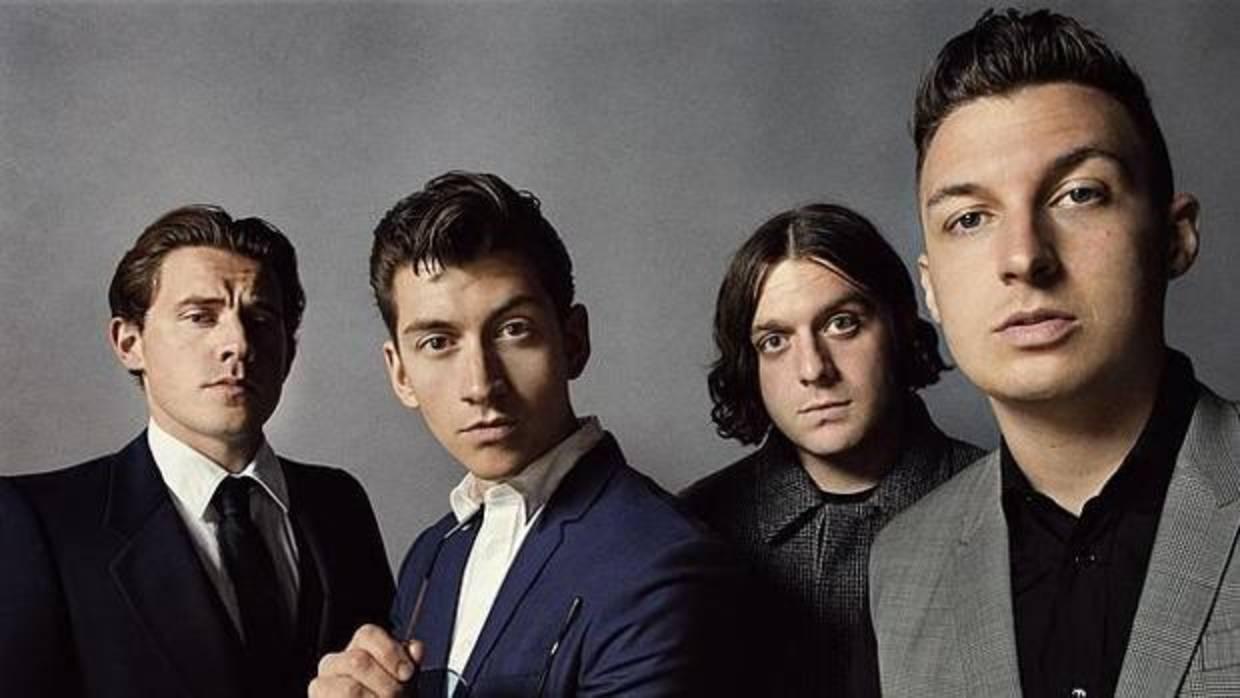 Jamie Cook, Alex Turner, Nic O'Malley y Matt Helders, los cuatro Actic Monkeys