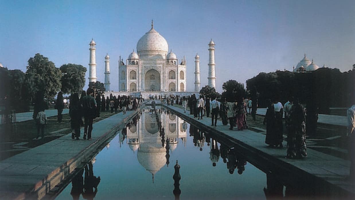 El Taj Mahal fue declarado Patrimonio de la Humanidad en 1983 y es una de las siete maravillas del mundo