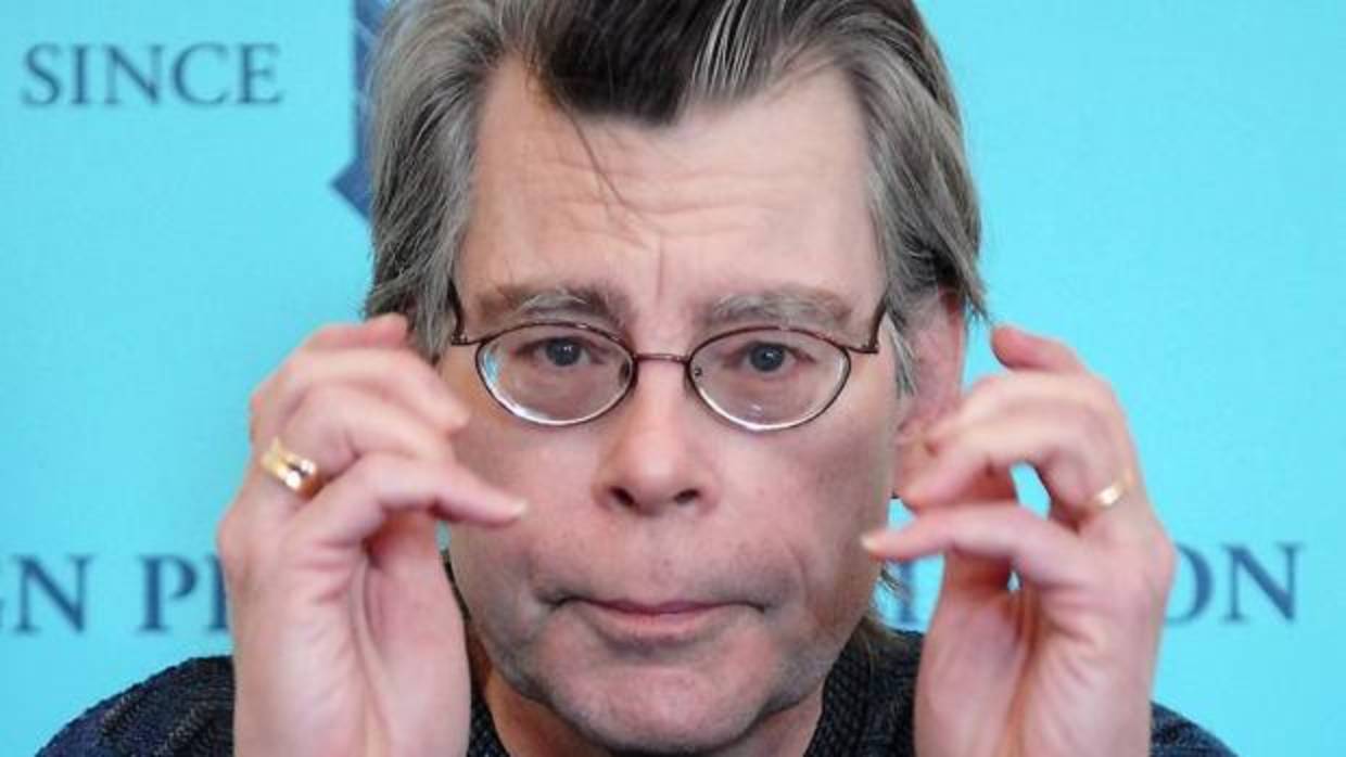 Stephen King, rey del terror moderno y padre de familia