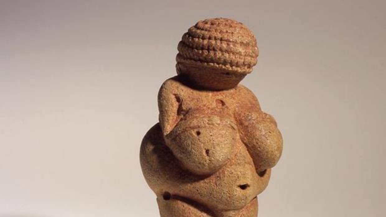 La Venus de Willendorf, la escultura que Facebook considera pornográfica