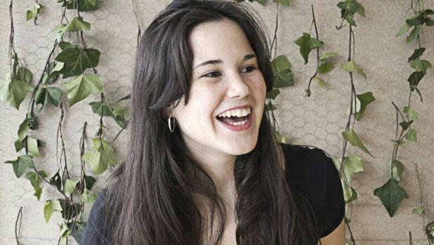 Regina Pérez Castillo: «Me cabrea que cualquiera se cuelgue el cartelito de “crítico” o “comisario”»