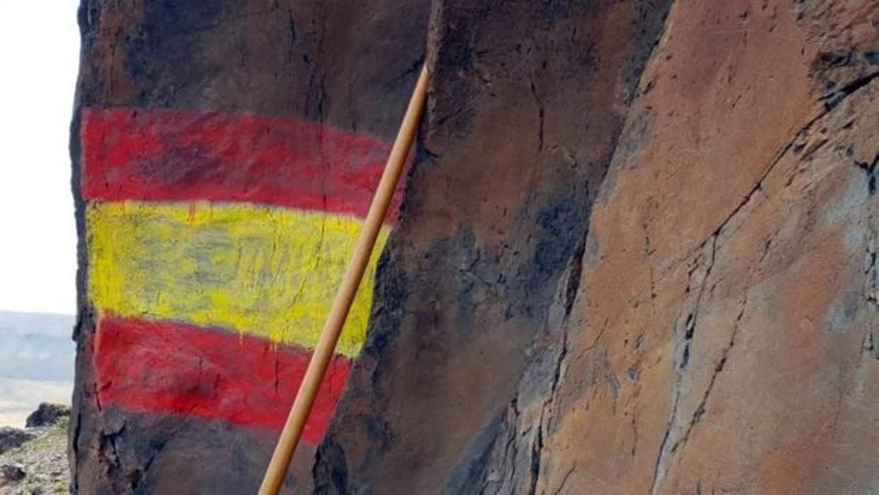 Detalle de los grabados rupestres prehispánicos de la montaña de Enmedio, o de Jaifa